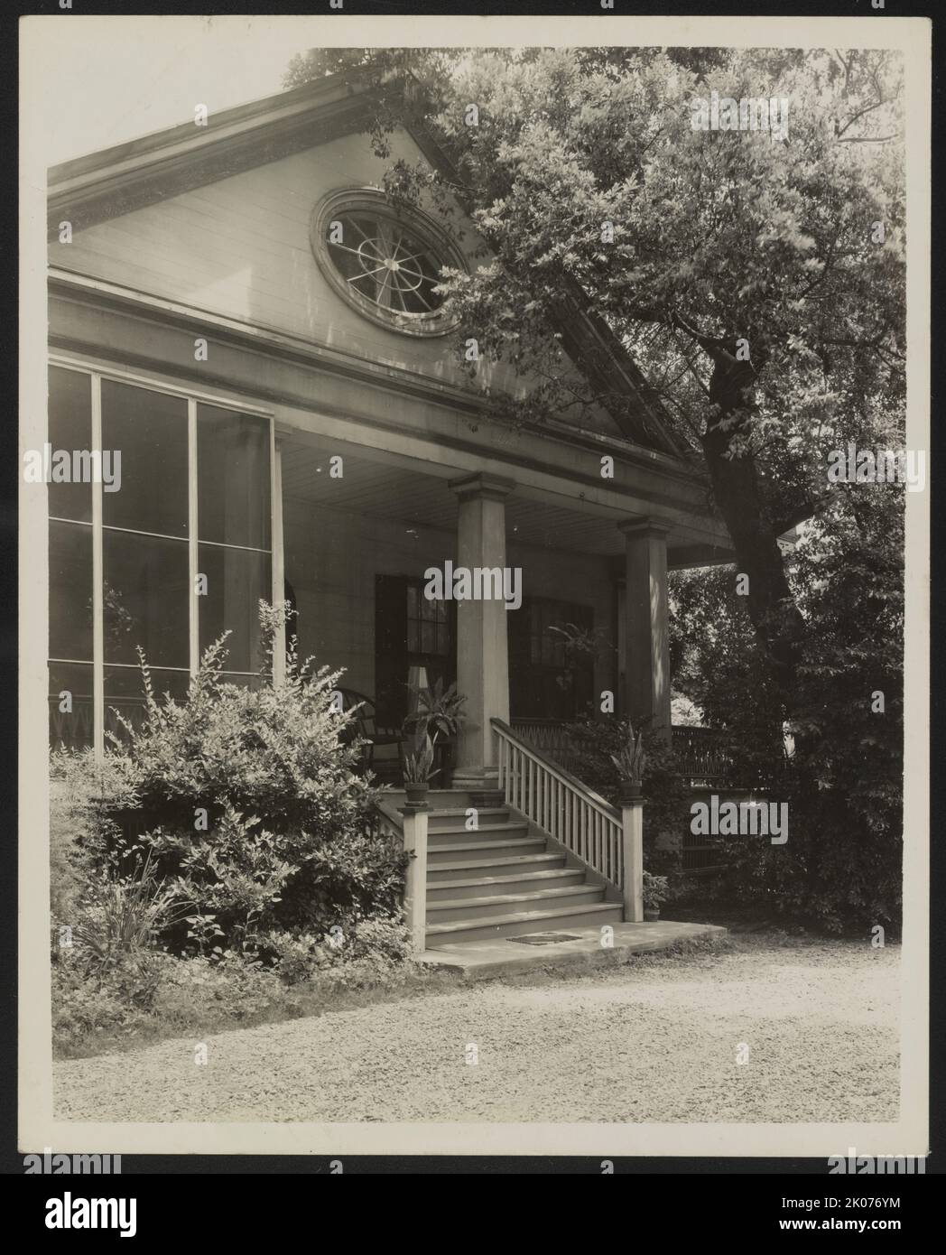 Carnegie mansion garden hi-res stock photography and images - Alamy