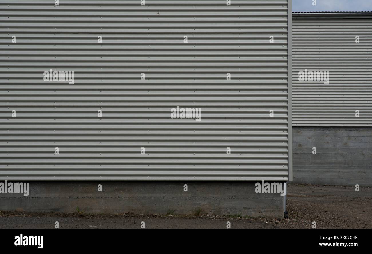 Sheet metal cladding hi-res stock photography and images - Alamy