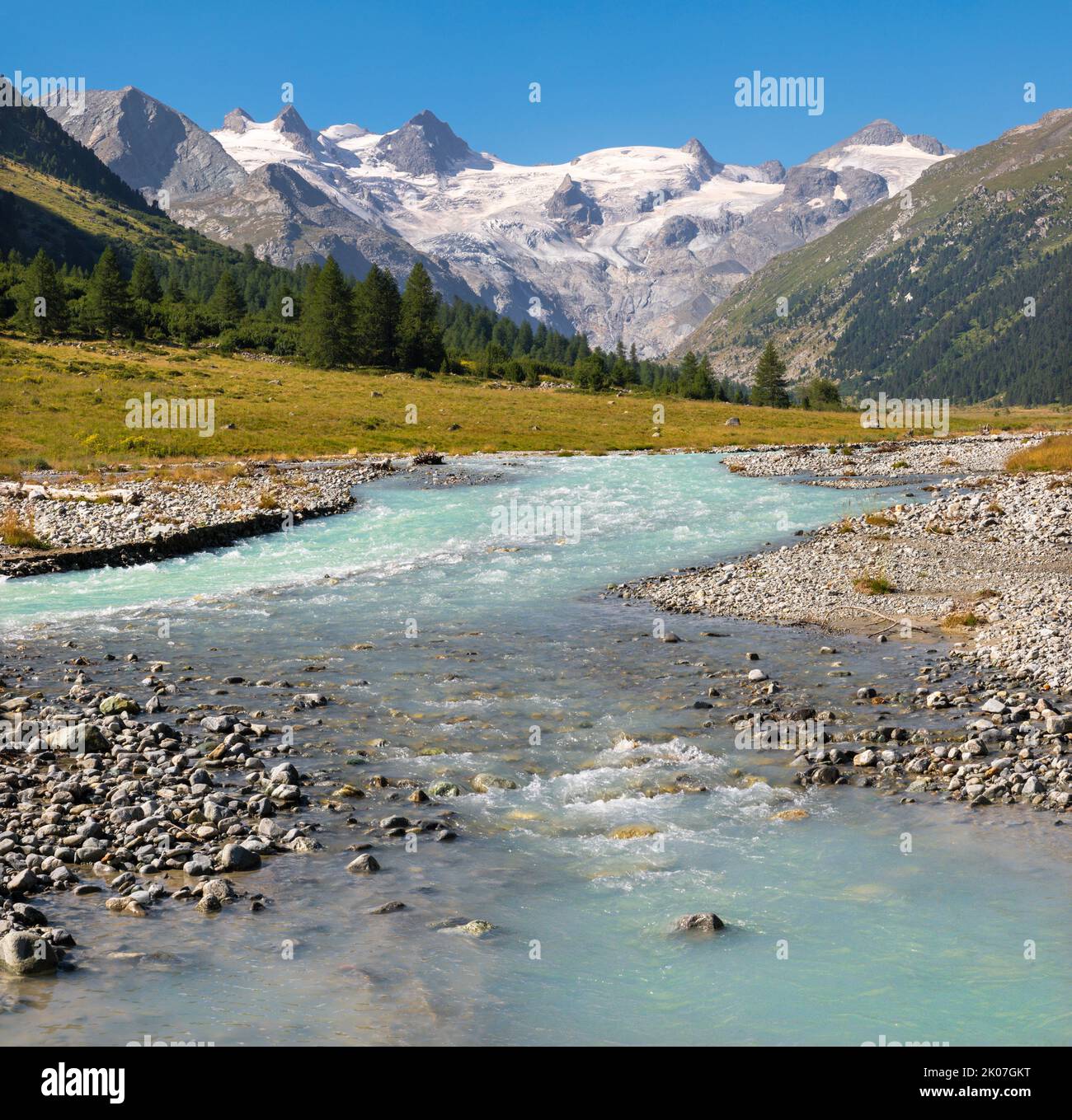 Switzerland - The Roseg valley under the peaks Il Caputschin, La Muongia, Forcola Alta and Roseg Glacier. Stock Photo