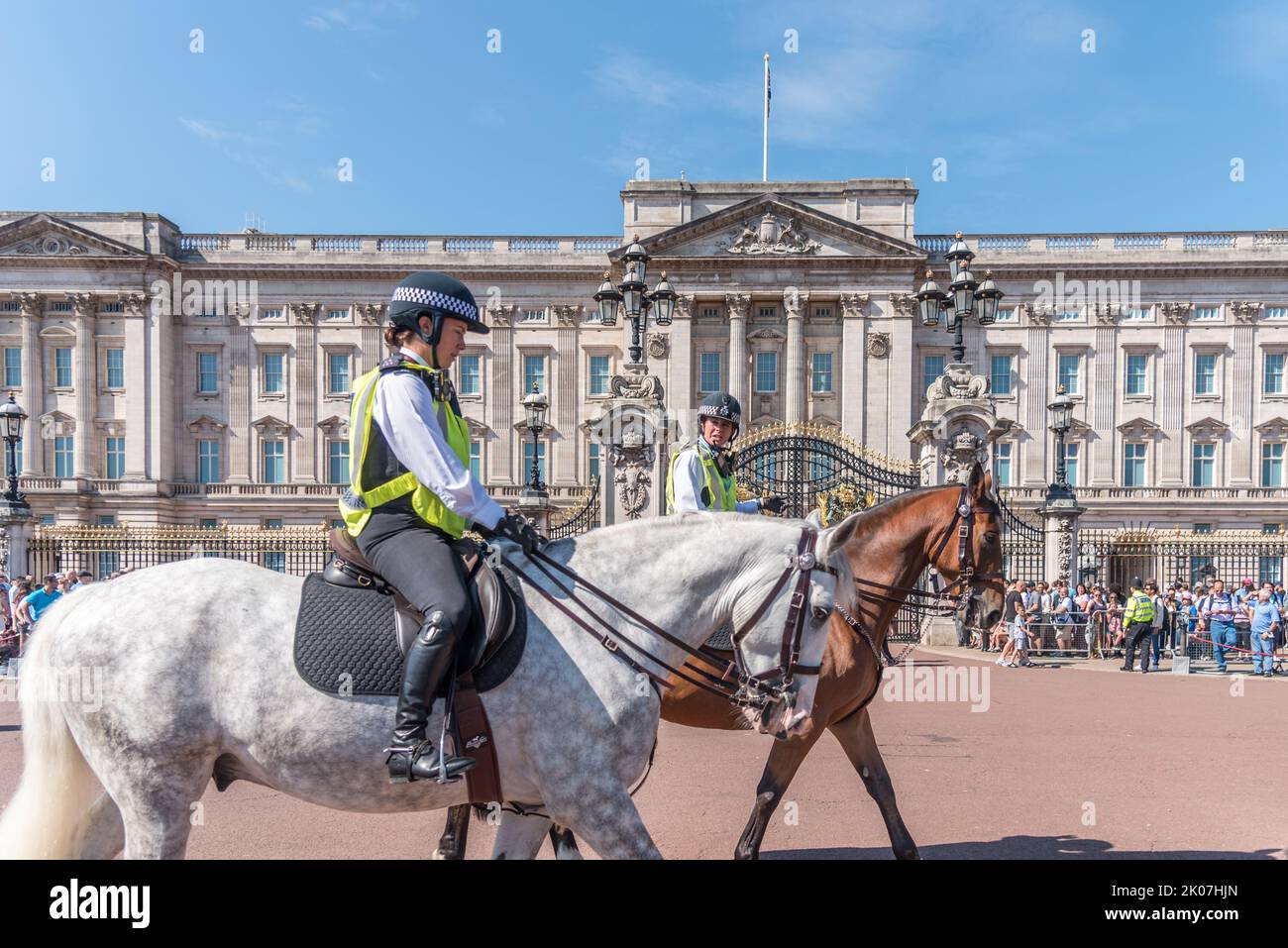 Policemen officers on horseback at the Royal Buckingham Palace during the changing the guard Stock Photo