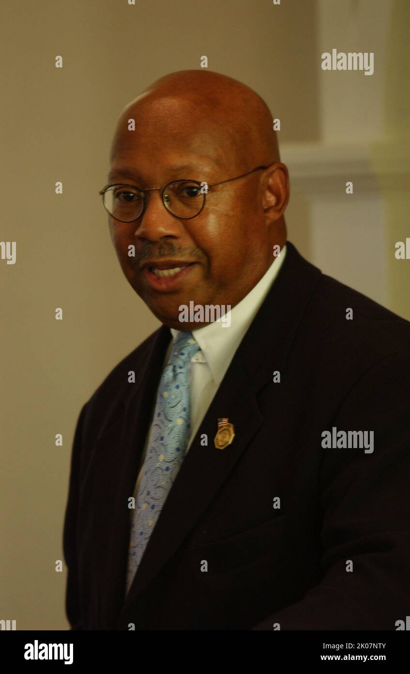 Hurricane Ivan, Alabama. Damage, cleanup, rebuilding; Secretary