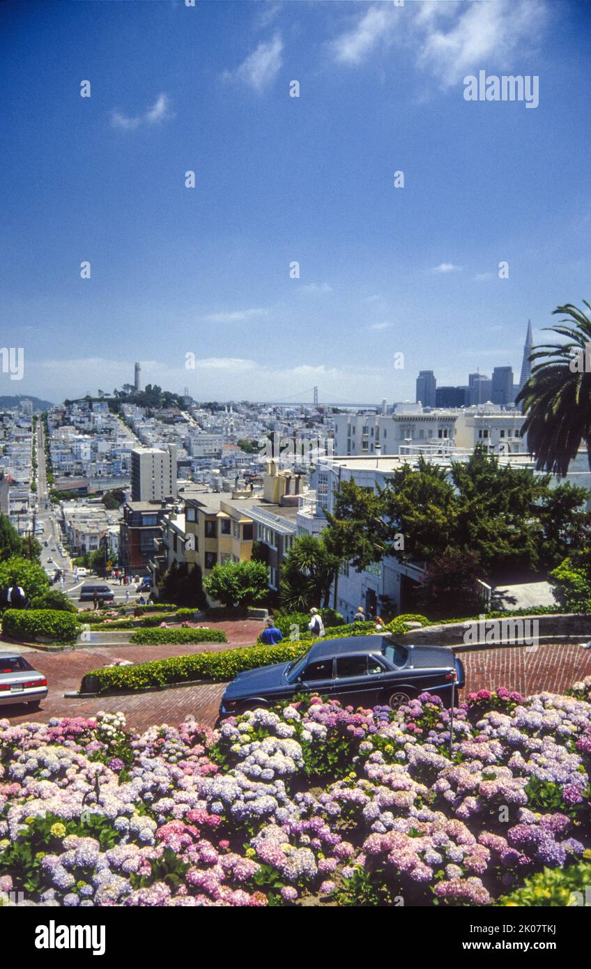 Lombard Street in San Francisco in 1990, California, USA Stock Photo