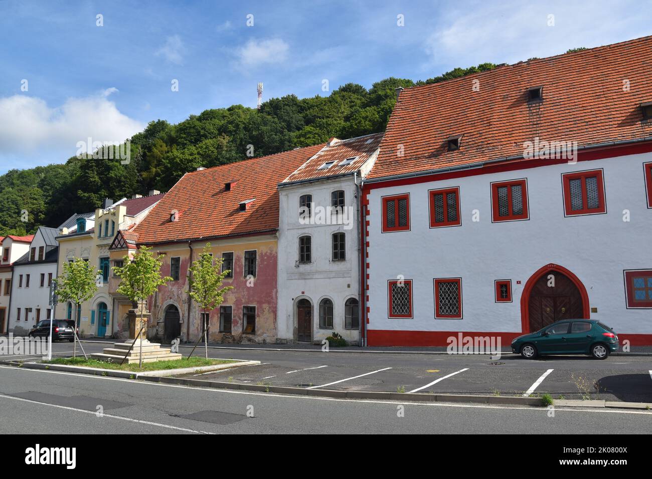 Medieval town of Horni Slavkov (Schlaggenwald) in Bohemia, Czech Republic: part of the old center Stock Photo