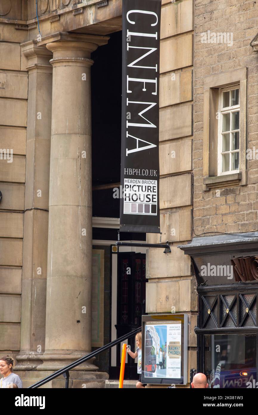 Busking 70s hires stock photography and images Alamy