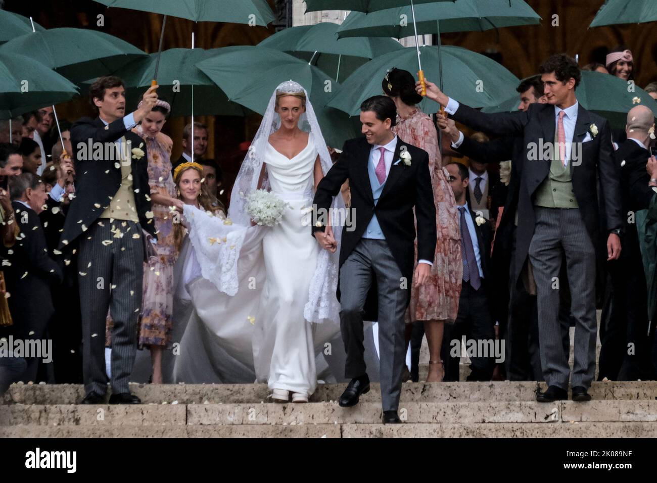 Brussels, Belgium. 10th Sep, 2022. Princess Maria Laura and William Isvy pictured leaving after the wedding ceremony at the Saint Michael and Saint Gudula Cathedral in Brussels, Belgium on Sept. 10, 2022. Credit: ALEXANDROS MICHAILIDIS/Alamy Live News Stock Photo