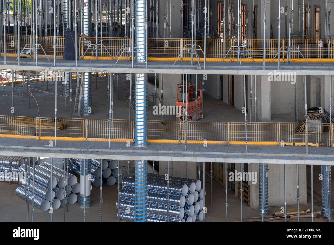 Assembled Engineered Construction Technology for Tall Buildings