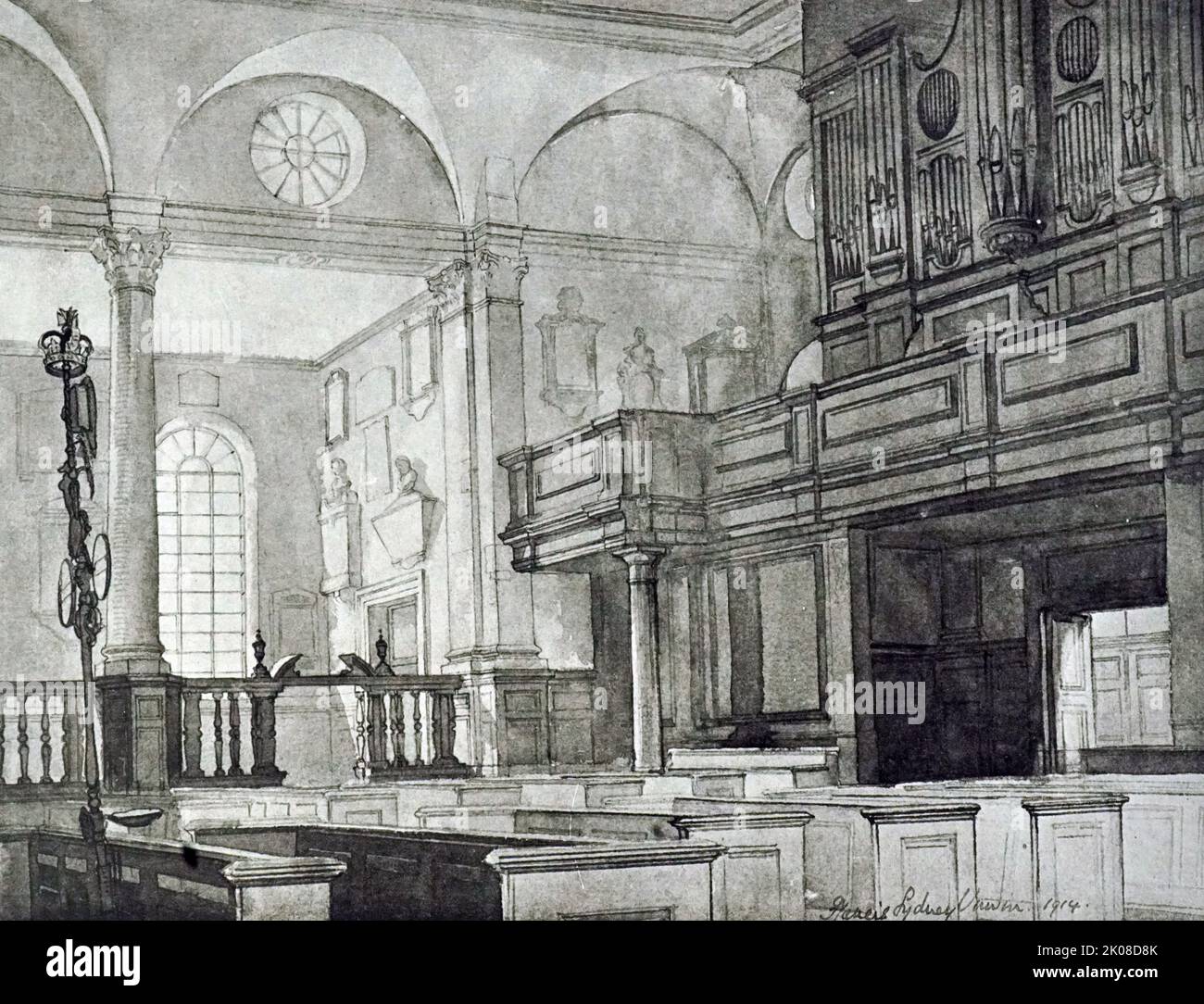 St Margaret Lothbury is a Church of England parish church on Lothbury in the City of London; it spans the boundary between Coleman Street Ward and Broad Street Ward. Recorded since the 12th century, the church was destroyed in the Great Fire of London in 1666 and rebuilt by the office of Sir Christopher Wren. Drawing by Sidney Unwin, 1914 Stock Photo