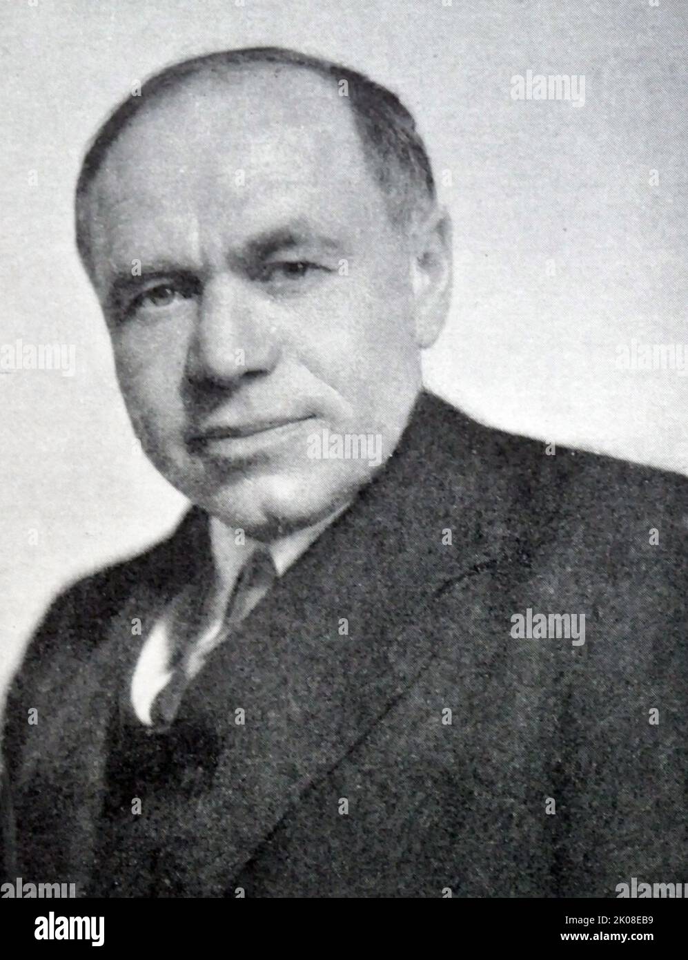 William Maxwell Aitken, 1st Baron Beaverbrook, PC, ONB (25 May 1879 - 9 June 1964), generally known as Lord Beaverbrook, was a Canadian-British newspaper publisher and backstage politician who was an influential figure in British media and politics of the first half of the 20th century Stock Photo