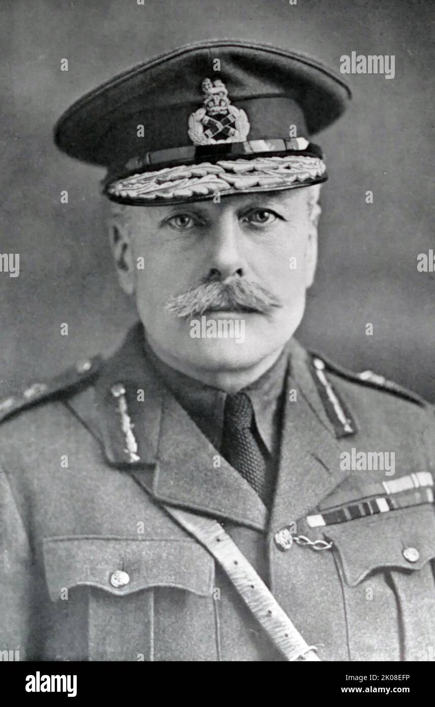 Field Marshal Douglas Haig, 1st Earl Haig, KT, GCB, OM, GCVO, KCIE (19 June 1861 - 29 January 1928) was a senior officer of the British Army. During the First World War, he commanded the British Expeditionary Force (BEF) on the Western Front from late 1915 until the end of the war. He was commander during the Battle of the Somme, the Battle of Arras, the Third Battle of Ypres, the German Spring Offensive, and the Hundred Days Offensive Stock Photo