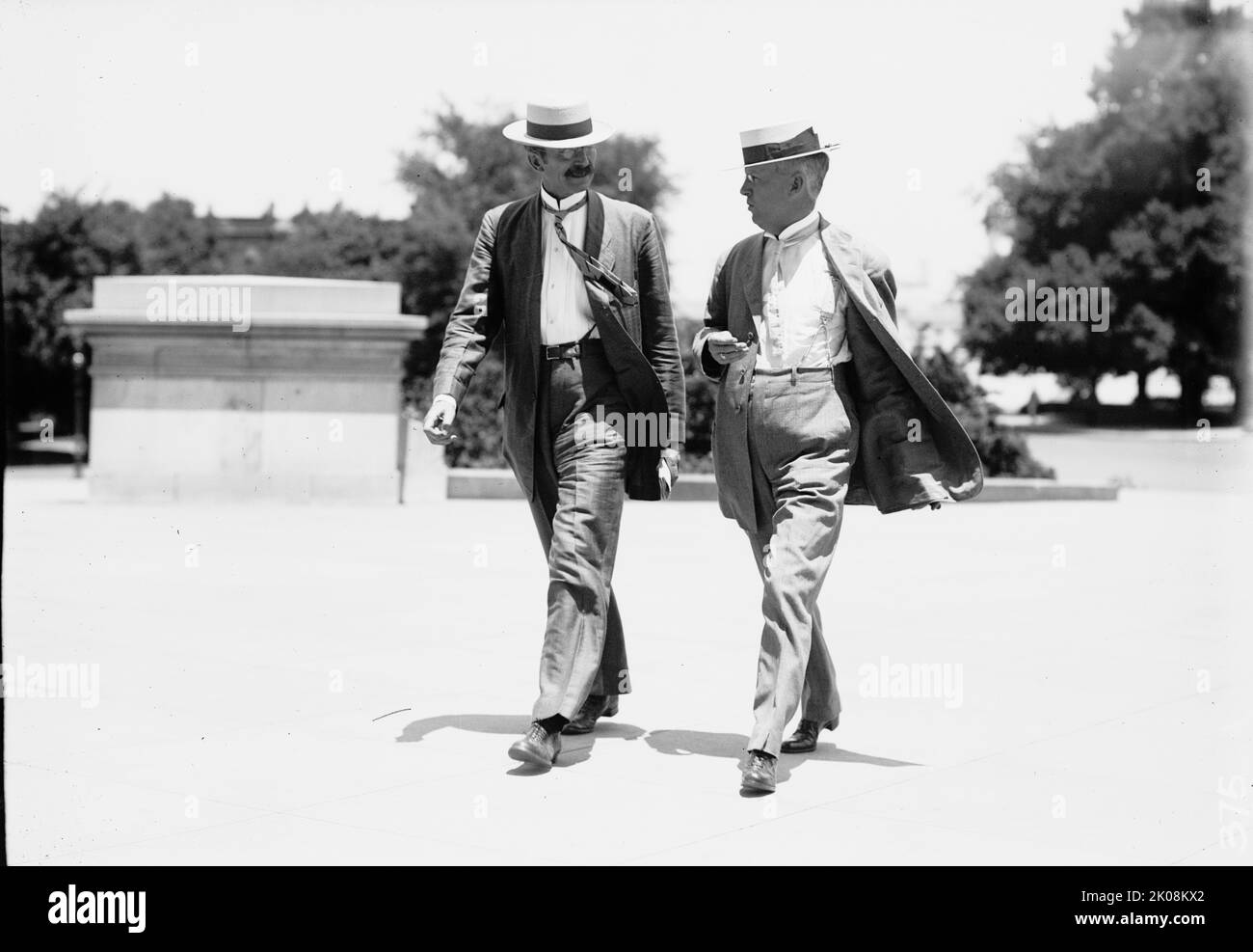 Joseph Little Bristow, Assistant Postmaster General; Senator From Kansas, (Left), 1911. [US politician Joseph L. Bristow: 4th Assistant Postmaster General, 1897-1905; Senator 1909-1915]. Stock Photo