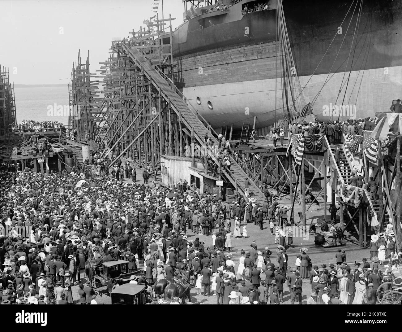 Launching of u s s texas 1912 united states navy new york class
