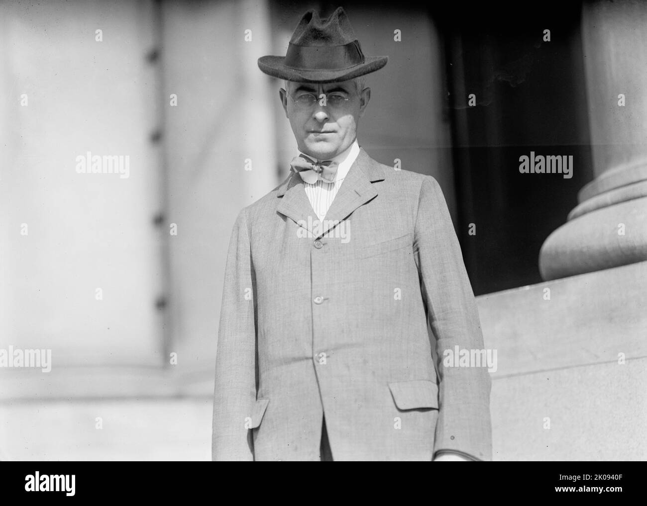 1912 white tie hi-res stock photography and images - Alamy