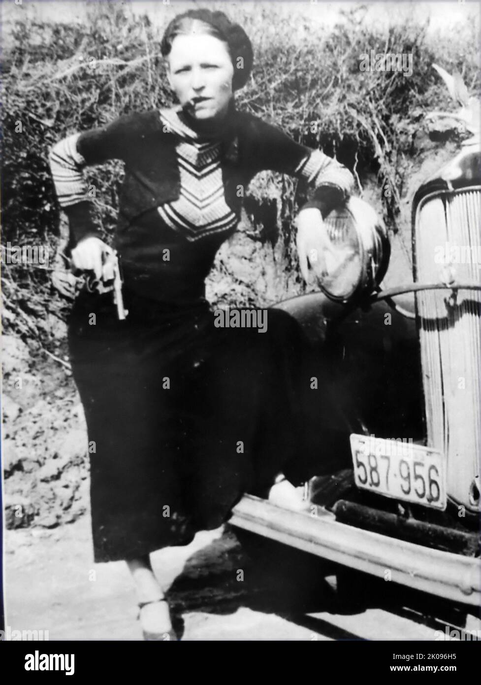 Bonnie and Clyde. Bonnie Elizabeth Parker (October 1, 1910 - May 23, 1934) and Clyde Chestnut Barrow (March 24, 1909 - May 23, 1934) were an American criminal couple who travelled the Central United States with their gang during the Great Depression, known for their bank robberies, although they preferred to rob small stores or rural funeral homes. Their exploits captured the attention of the American press and its readership during what is occasionally referred to as the 'public enemy era' between 1931 and 1934. Stock Photo