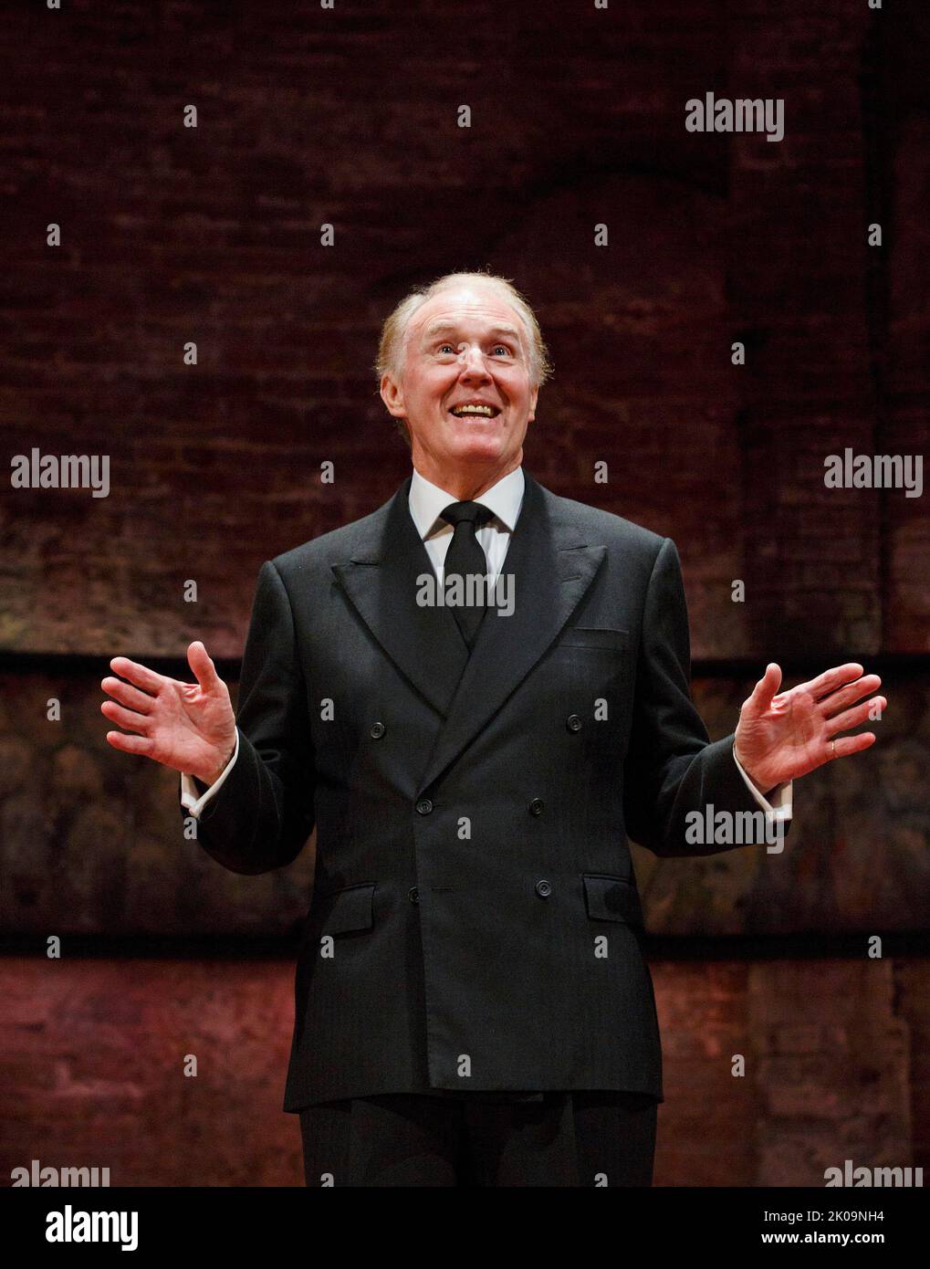 Tim Pigott-Smith (King Charles III) in KING CHARLES III by Mike Bartlett at the Almeida Theatre, London N1  10/04/2014  design: Tom Scutt  lighting: Jon Clark  director: Rupert Goold Stock Photo