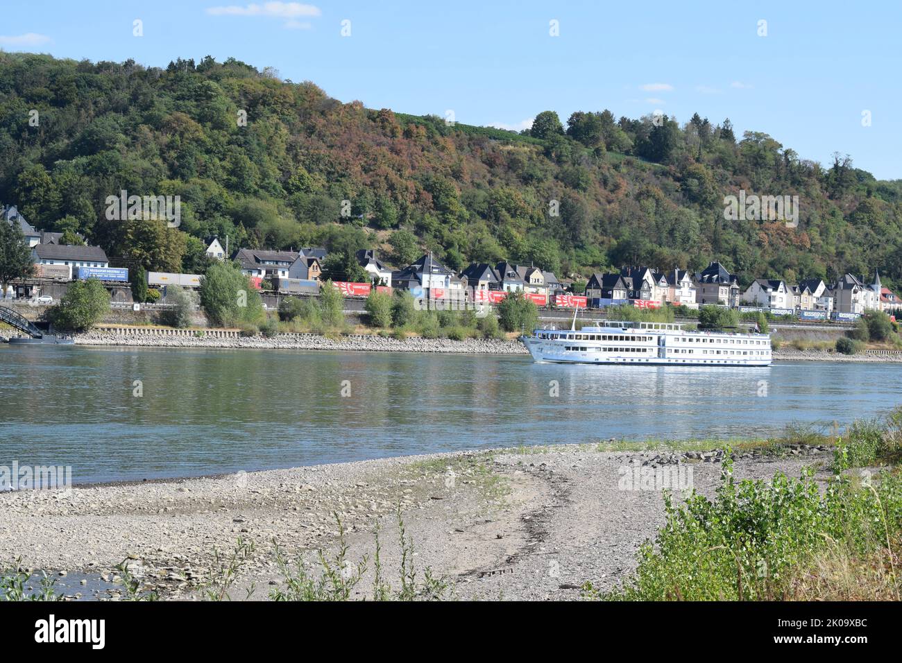 passenger ship passing Linz Stock Photo - Alamy