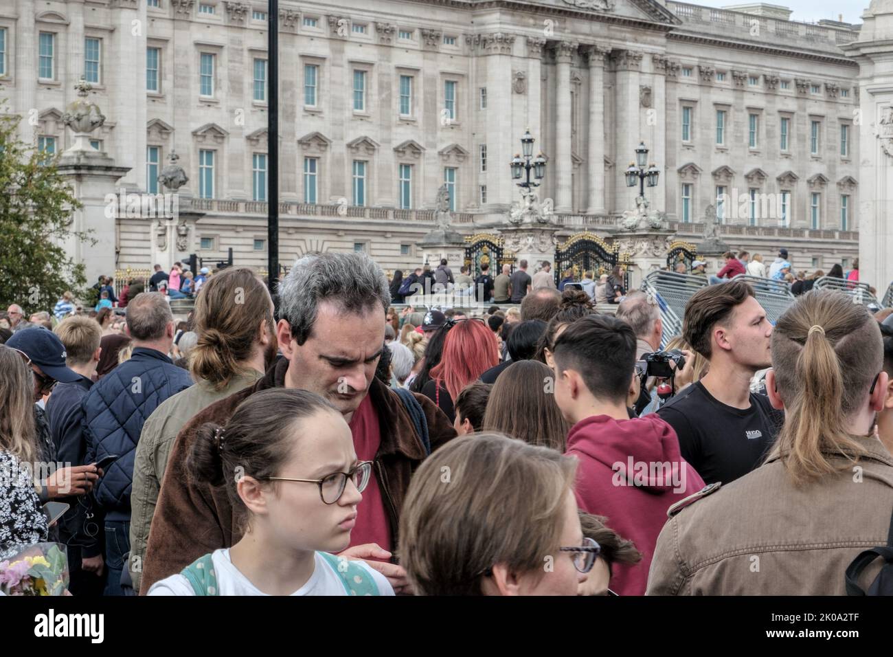 City of Westminster London, UK, September 10 2022, Crowds gather in front of Buckingham Palace following the death of Queen Elizabeth II Stock Photo