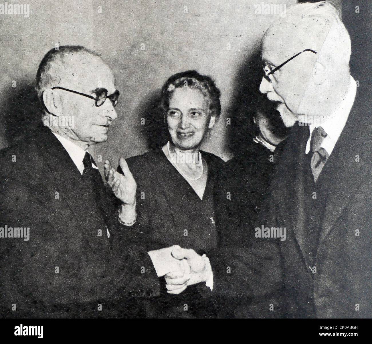 The new president of the Italian Republic Luigi Einaud (left) being congratulated by Ivanoe Bonomi, president of the Senate. Luigi Numa Lorenzo Einaudi OMRI (24 March 1874 - 30 October 1961) was an Italian politician and economist. He served as the president of Italy from 1948 to 1955. Ivanoe Bonomi (18 October 1873 - 20 April 1951) was an Italian statesman before and after World War II. He served as the 25th prime minister of Italy during 1921/22 and again during 1944/45 Stock Photo