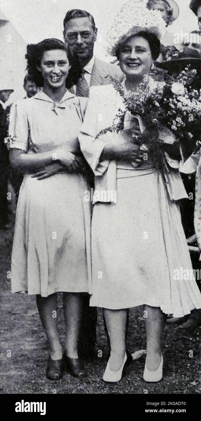 King George VI of England with Queen Elizabeth, and Princess Margaret, in South Africa, 1947 Stock Photo