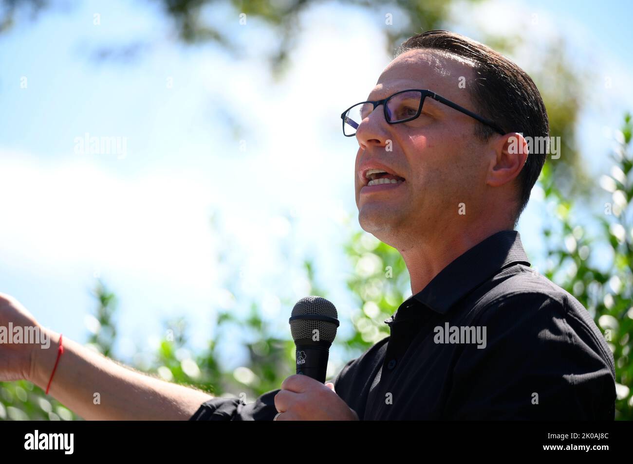 Philadelphia, United States. 10th Sep, 2022. Democratic candidate for Pennsylvania governor Attorney General Josh Shapiro attends a canvass kickoff rally with PA Rep. Liz Fiedler and PA Sen. Nikil Saval, in South Philadelphia, Philadelphia, PA, USA on September 10, 2022. Credit: OOgImages/Alamy Live News Stock Photo