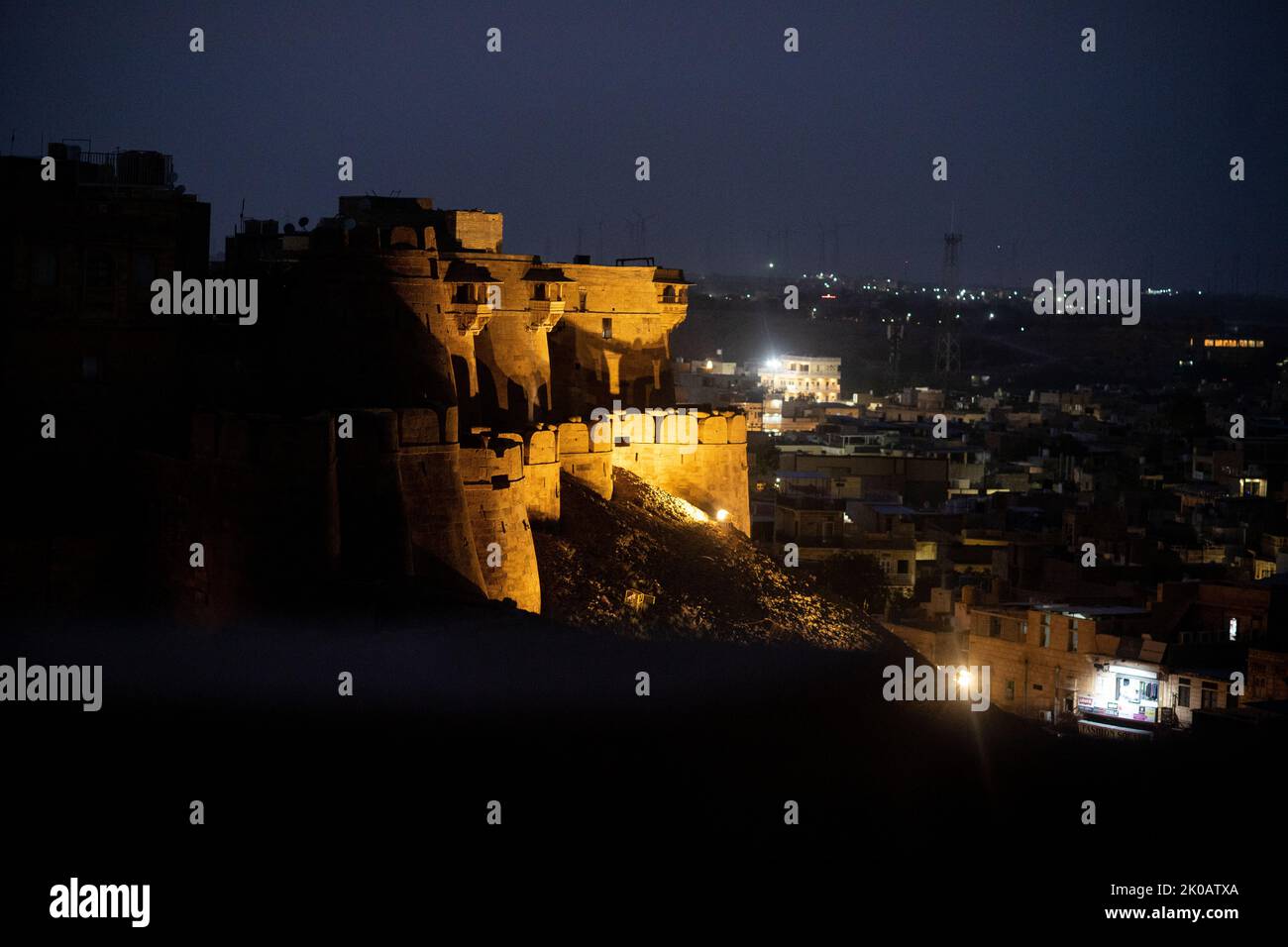 Jaisalmer castle at night hires stock photography and images Alamy