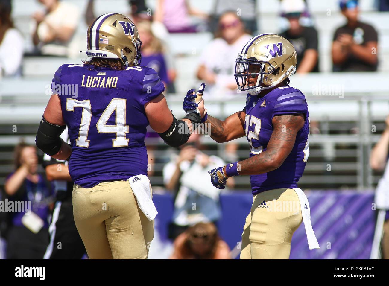 Seattle, WA, USA. 10th Sep, 2022. Washington Huskies running back