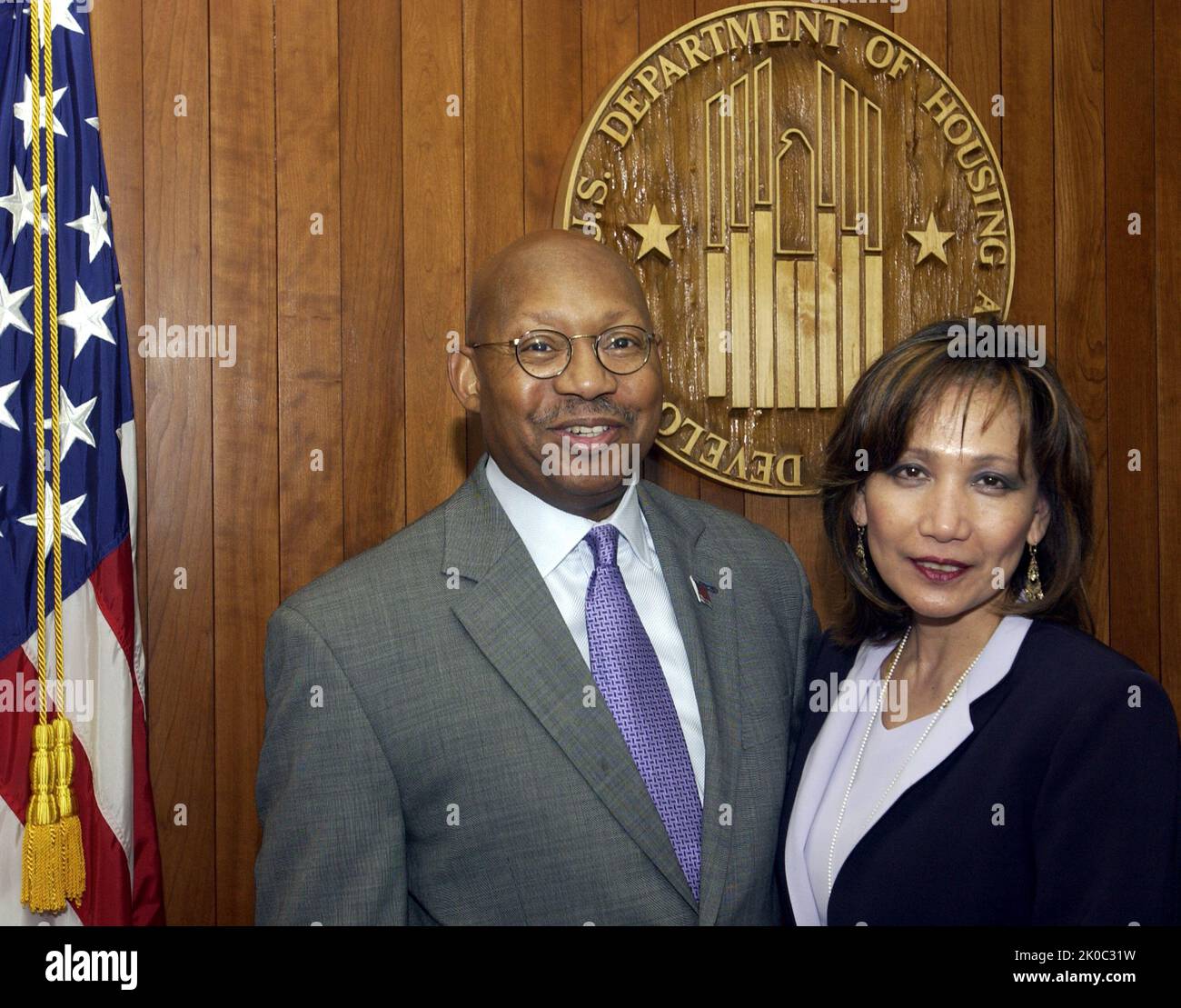 Secretary Alphonso Jackson with Bella Wood. Secretary Alphonso Jackson