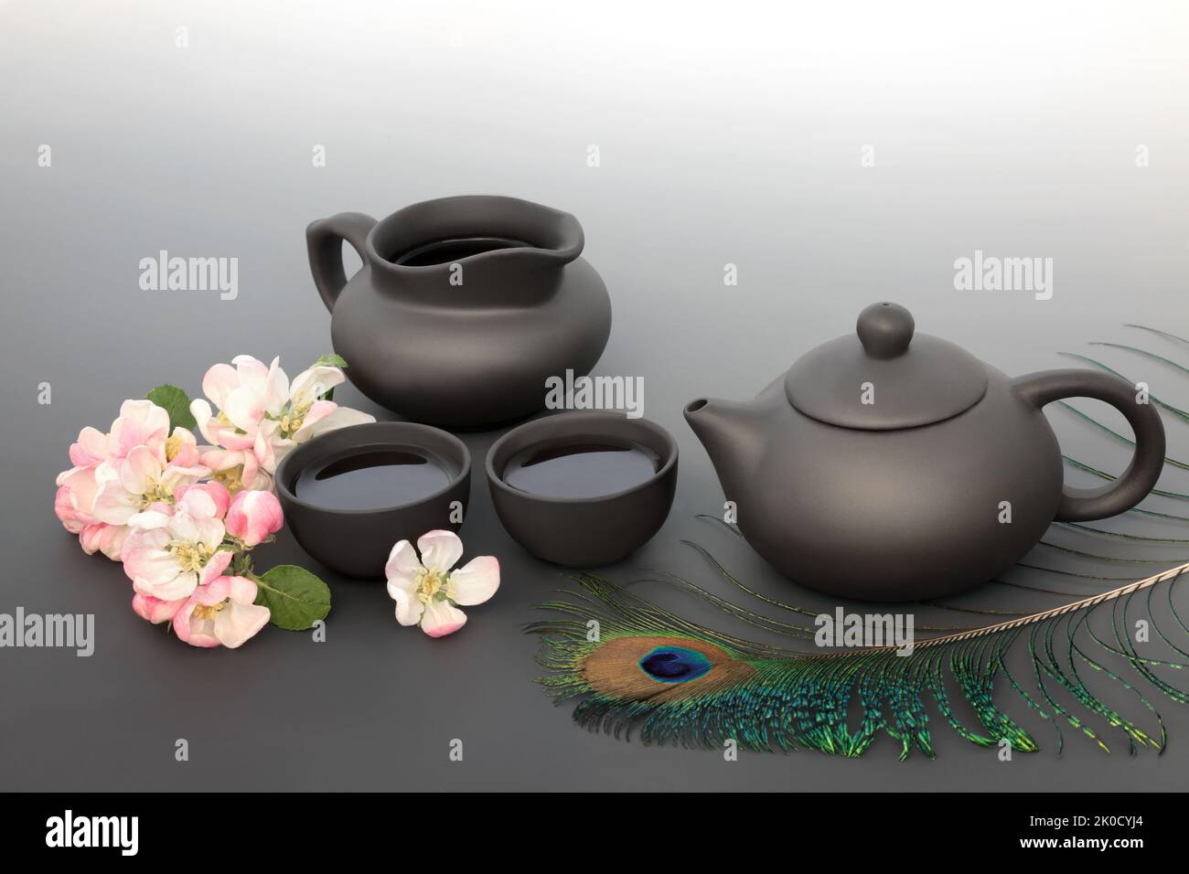 stock image: Traditional Japanese tea ceremony with fresh apple blossom flo...