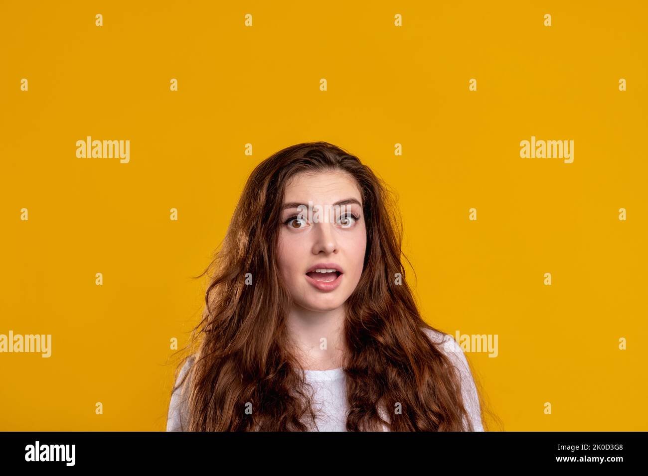 Surprised woman awe hi-res stock photography and images - Alamy