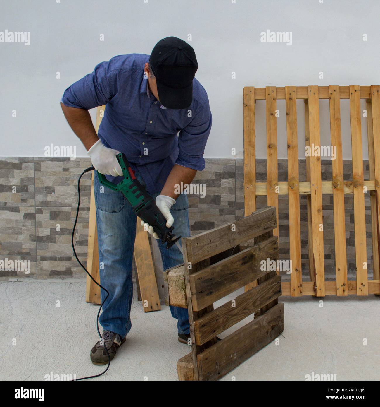 Reciprocating saw for pallets sale