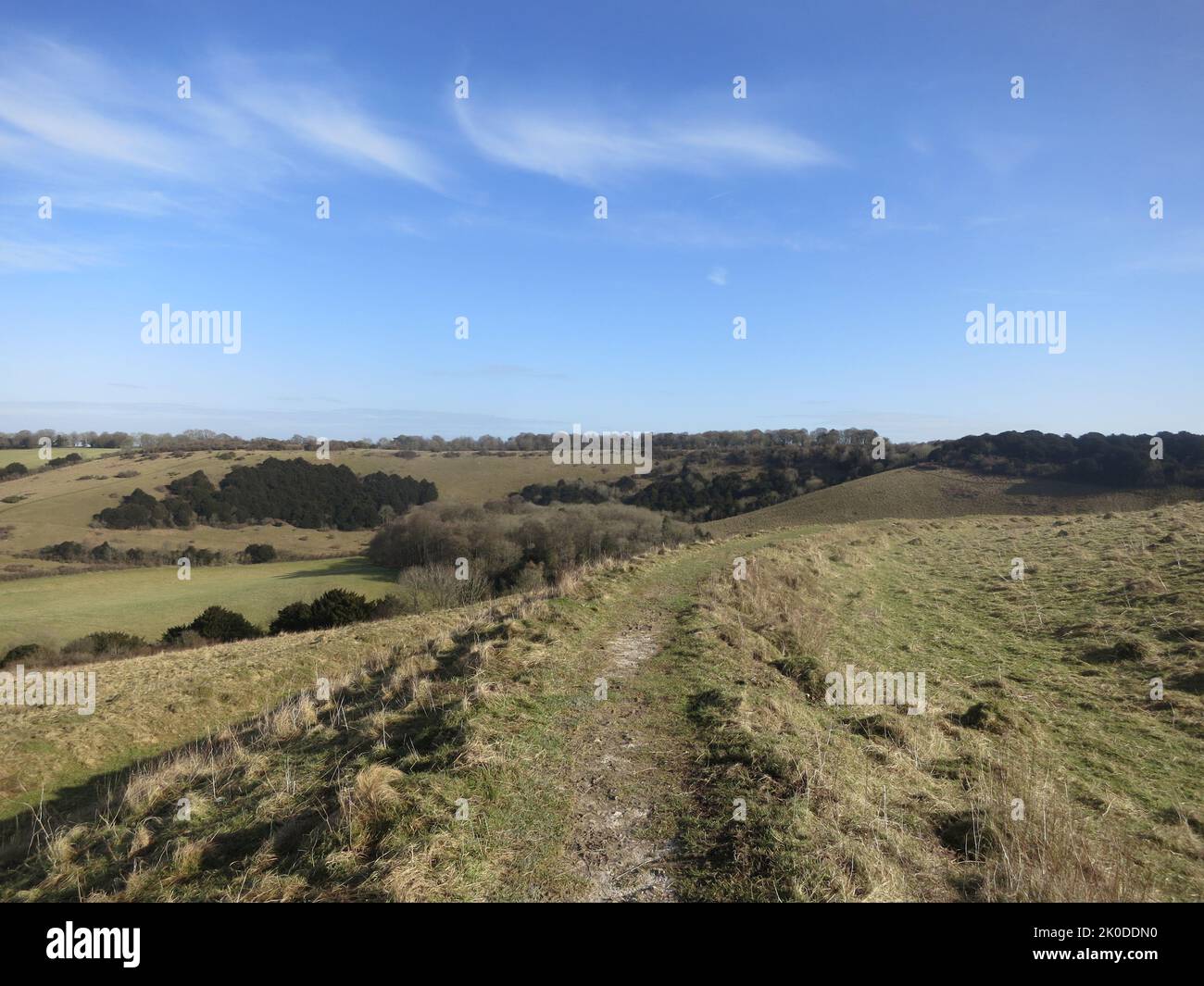 the-south-downs-way-national-trail-and-park-long-distance-footpath