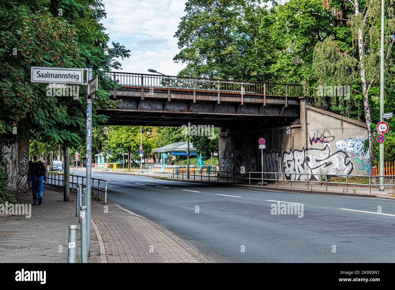 Railway bridge at junction of Ollenhauerstrasse & Oranienburger Str, Berlin, Germany Stock Photo
