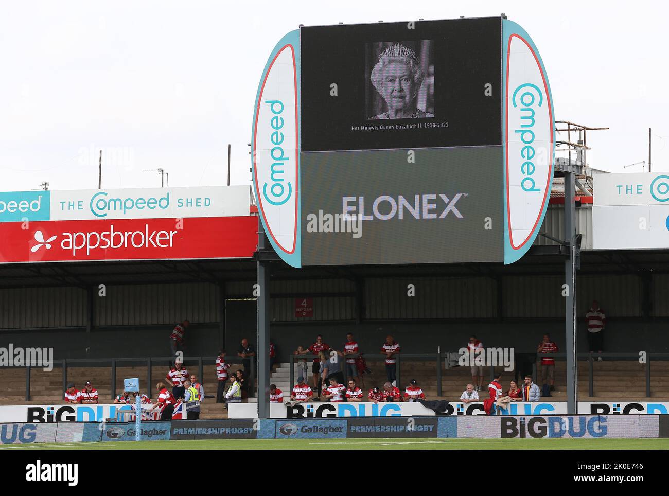A general view of the big screen with a tribute to Queen Elizabeth II following her death on Thursday, before the game between Gloucester Rugby and Wasps’ during the Gallagher Premiership match at Kingsholm Stadium, Gloucester. Picture date: Sunday September 11, 2022. Stock Photo