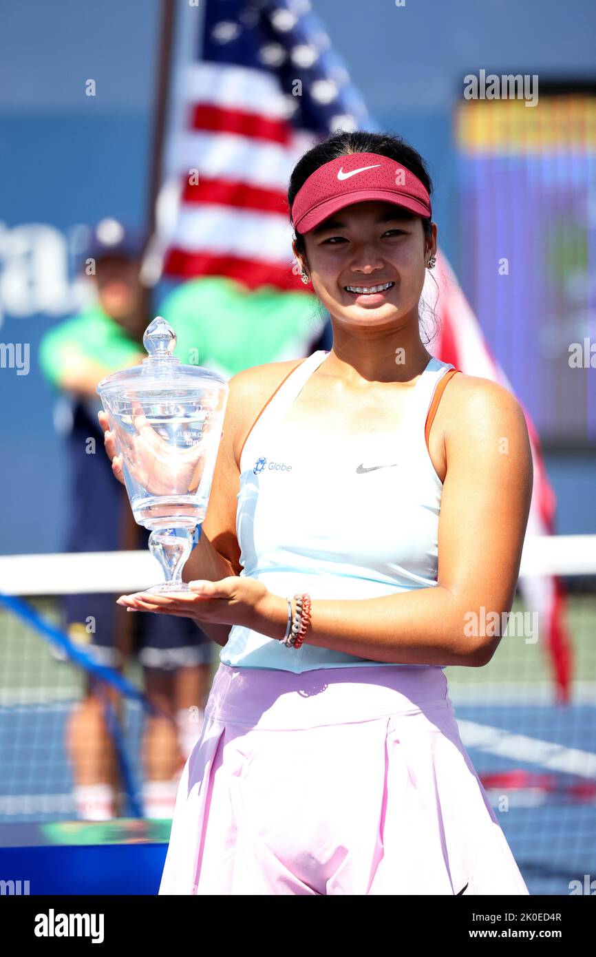 Alexandra Eala of the Philippines, with her trophy after winning the US Open Girls Singles final against Lucie Havlickova of the Czech Republic. Eala won the match in straight sets to claim the Girls Juniors title. Credit: Adam Stoltman/Alamy Live News Stock Photo