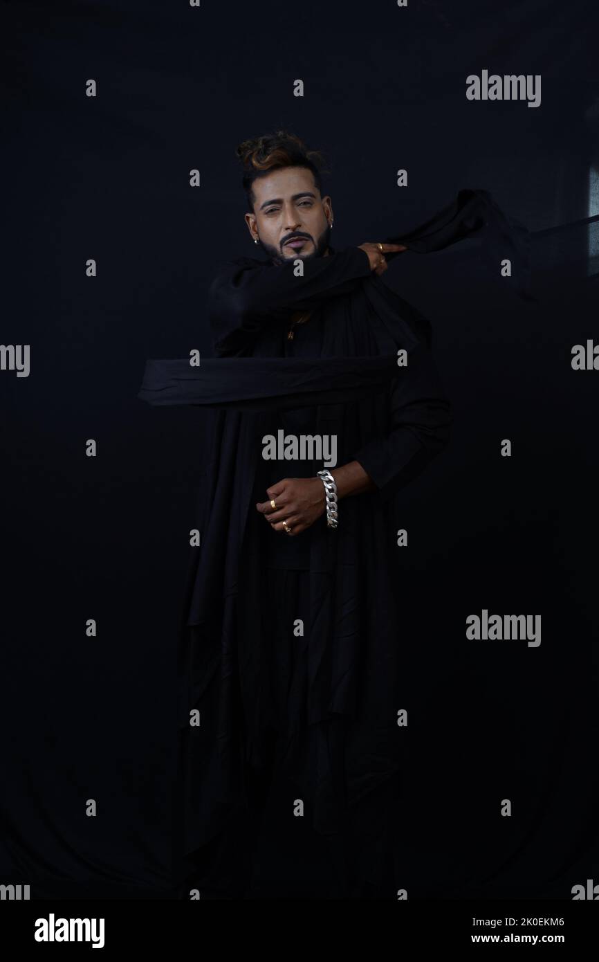 indian male model in traditional attire Stock Photo - Alamy