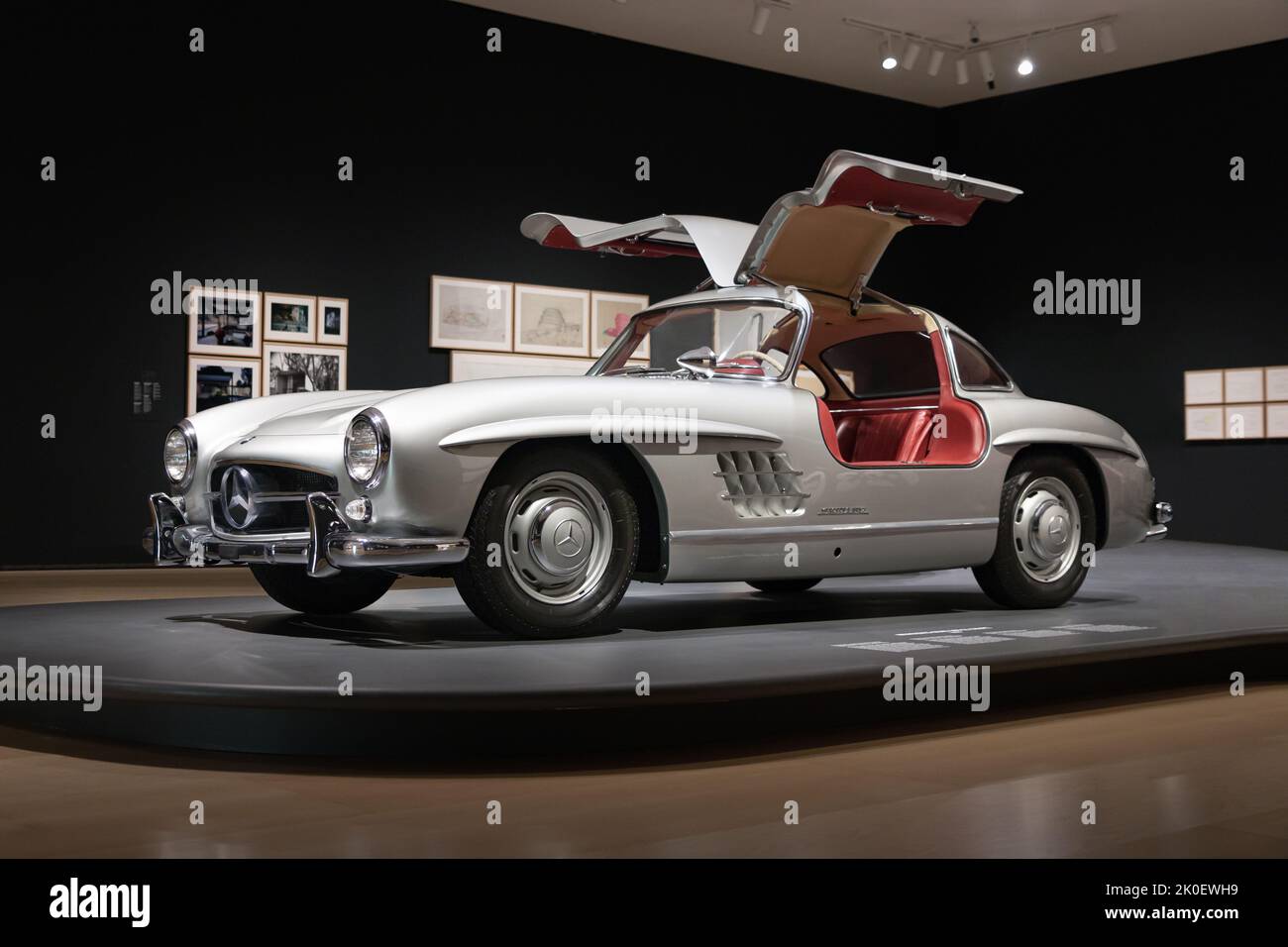 BILBAO, SPAIN-SEPTEMBER 10, 2022: 1955 Mercedes-Benz 300 SL Coupe Stock Photo