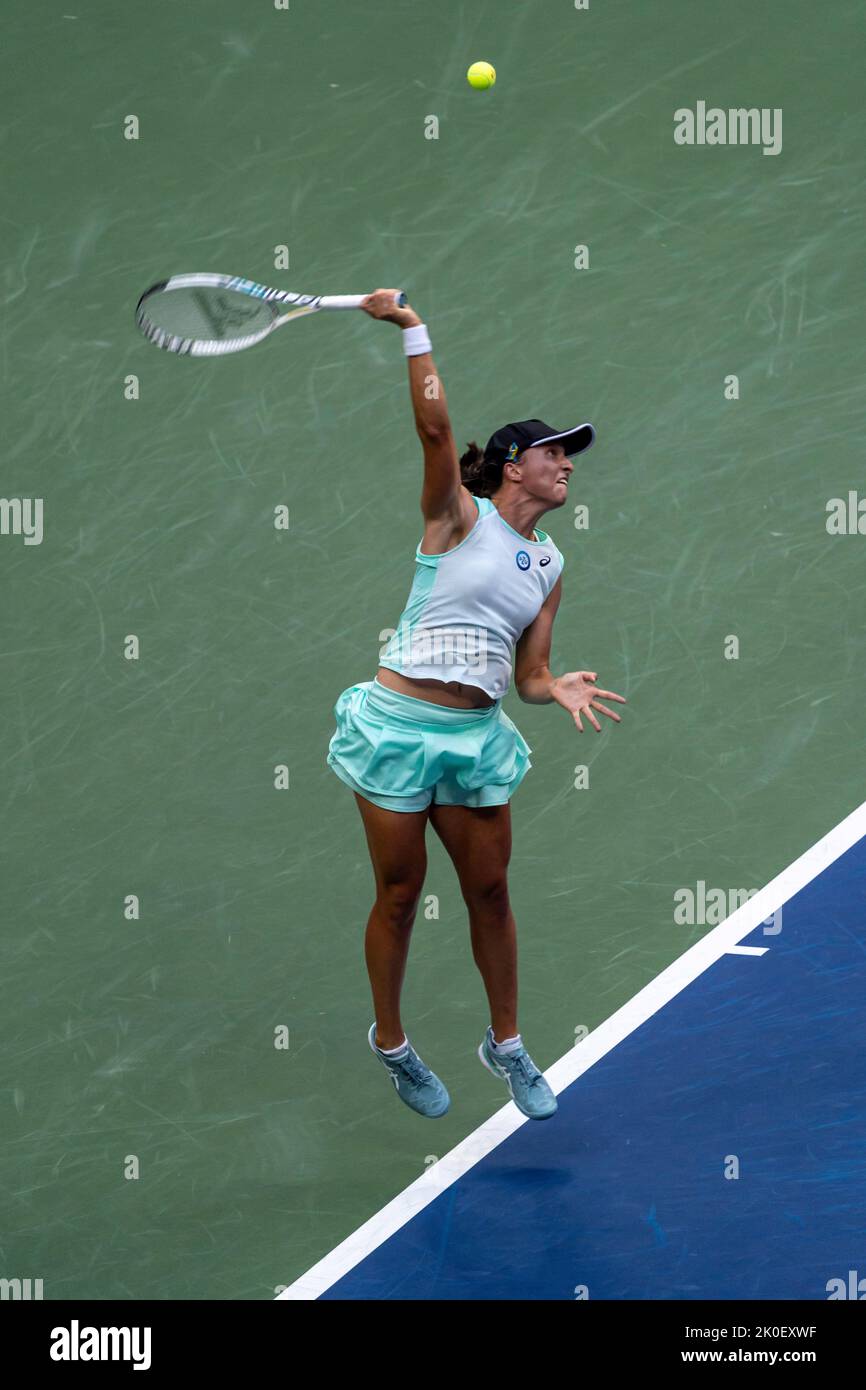 Iga Swiatek wins the women's final at the 2022 US Open Stock Photo Alamy