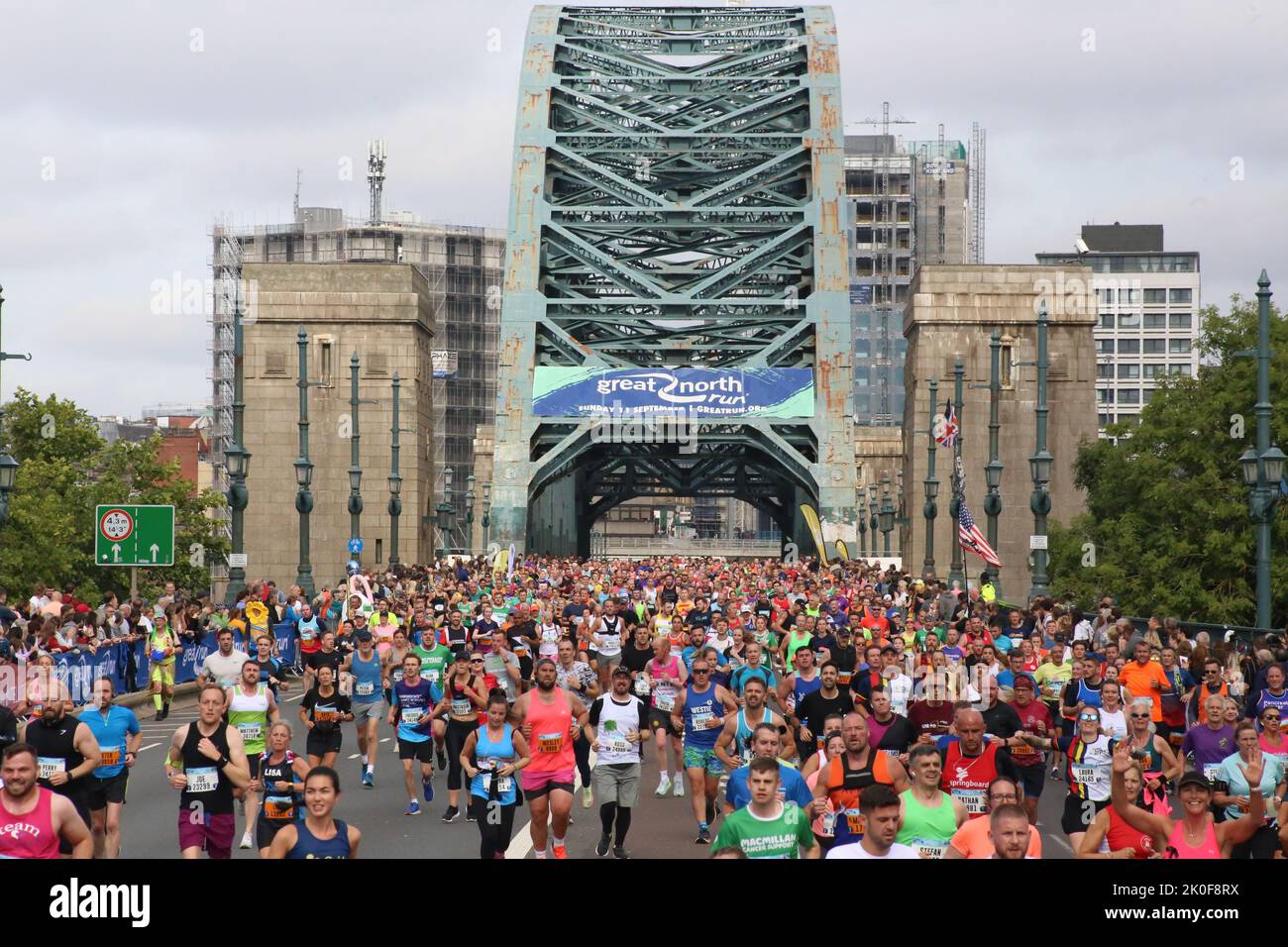 The Great North Run 2022 Paying Respect to the Late Queen Elizabeth II, 41st Year of Great North Run with runners for the world's biggest half marathon for runners of all abilities, Newcastle upon Tyne, UK September 11th, 2022, Credit: DEW/Alamy Live News Stock Photo