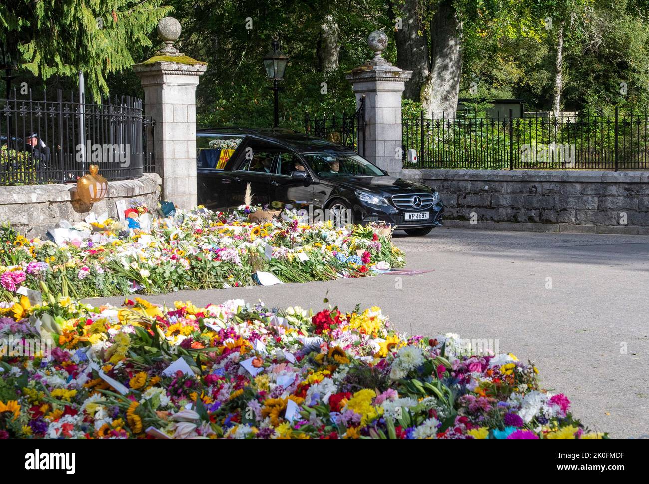 Balmoral, Scotland. UK. 11 September, 2022. The QueenÕs funeral cortege