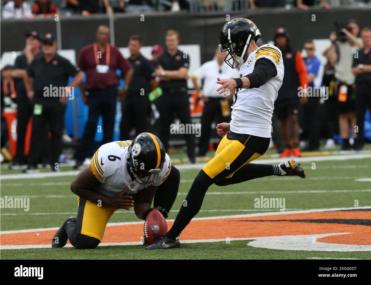 Steelers' Chris Boswell kicks game-winning field goal after Bengals come  back