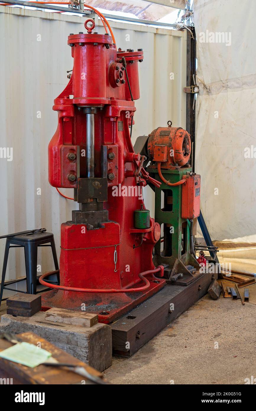 Power hammer steel red electrical striking manufacturing tool