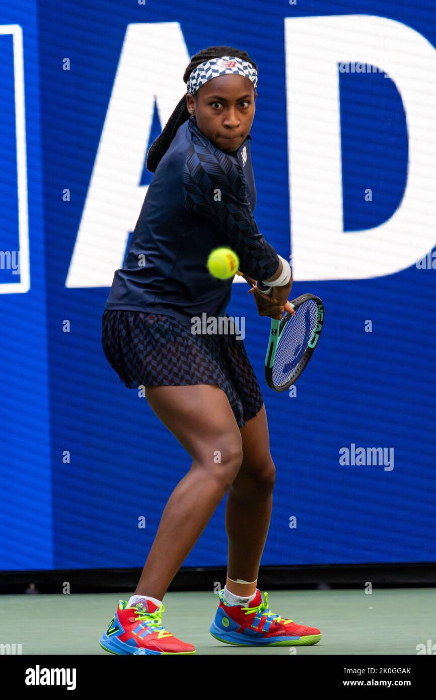 Coco Gauff (USA) competing at the 2022 US Open Tennis Championships Stock Photo Alamy