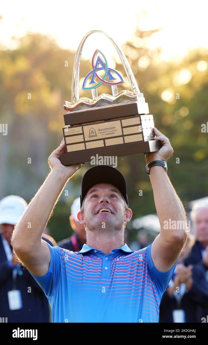 St. Louis, United States. 11th September, 2022. Golfer Padraig Harrington hoists his trophy after winning the Ascension Charity Classic at Norwood Hills Country Club in St. Louis on Sunday, September 11, 2022. Photo by Bill Greenblatt/UPI Credit: UPI/Alamy Live News Stock Photo