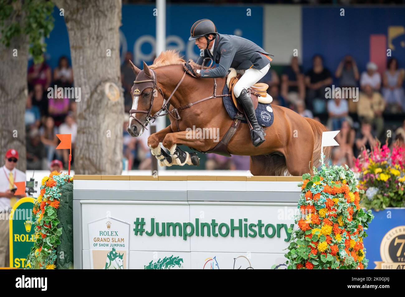 Calgary, Alberta, Canada, 11 September 2022. Harrie Smolders (NED) riding Darry Lou, CSIO Spruce Meadows Masters, - CP Grand Prix: Credit Peter Llewellyn/Alamy Live News Stock Photo
