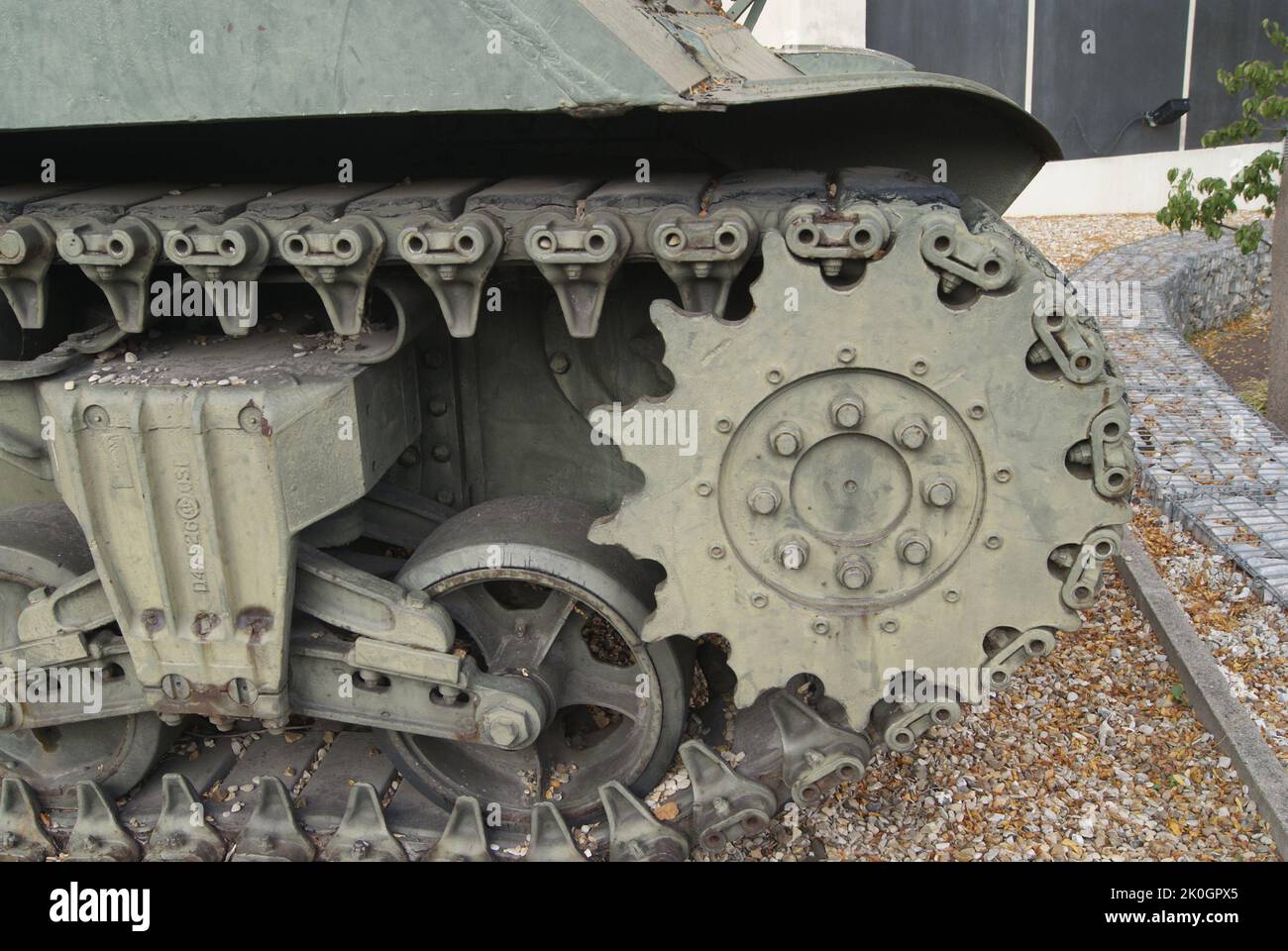 L'ANCIEN TANK À BOURG LA REINE, HAUTS DE SEINE, FRANCE Stock Photo Alamy