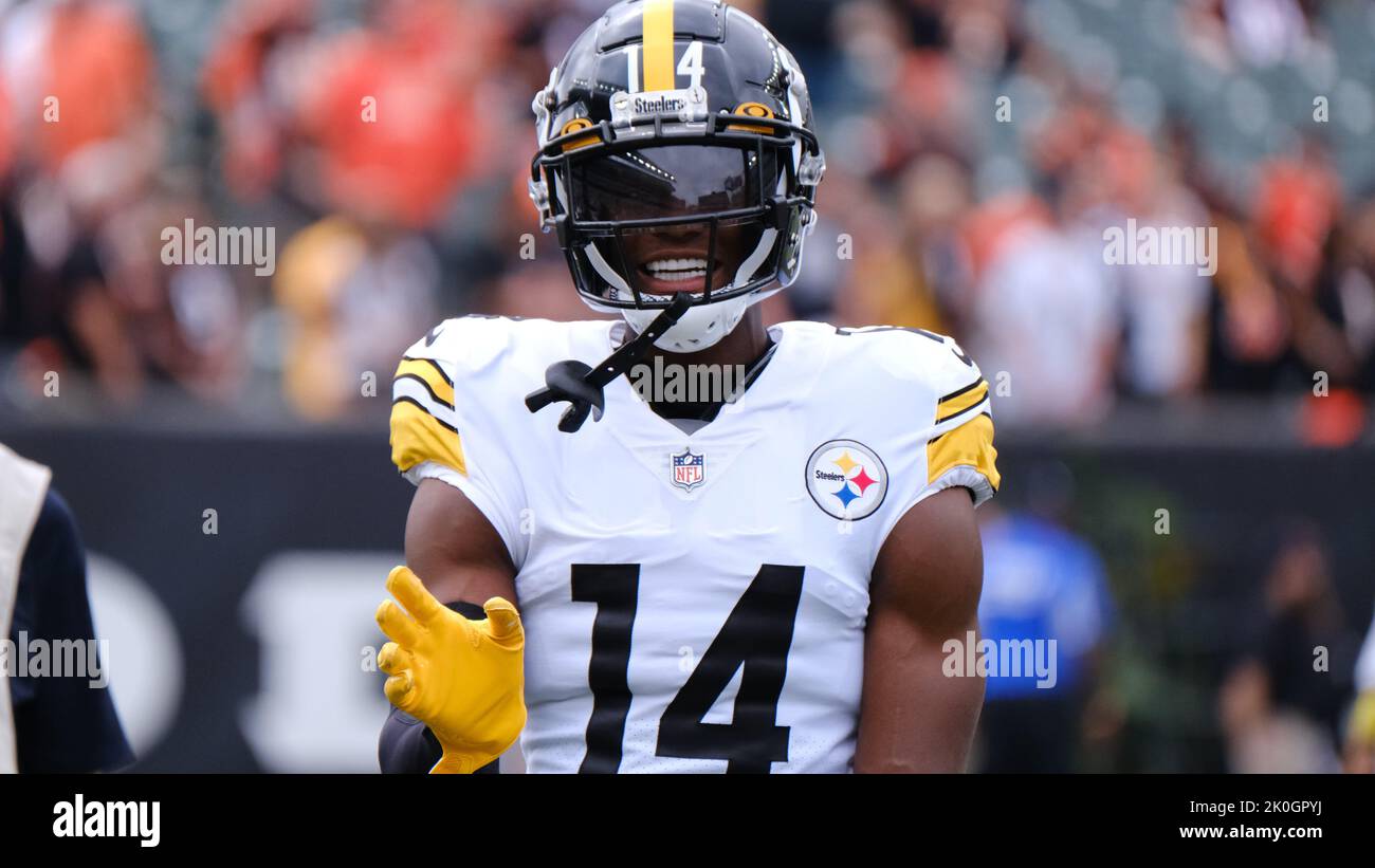 Cincinnati, Ohio, USA. Paycor Stadium. 11th Sep, 2022. George Pickens ...