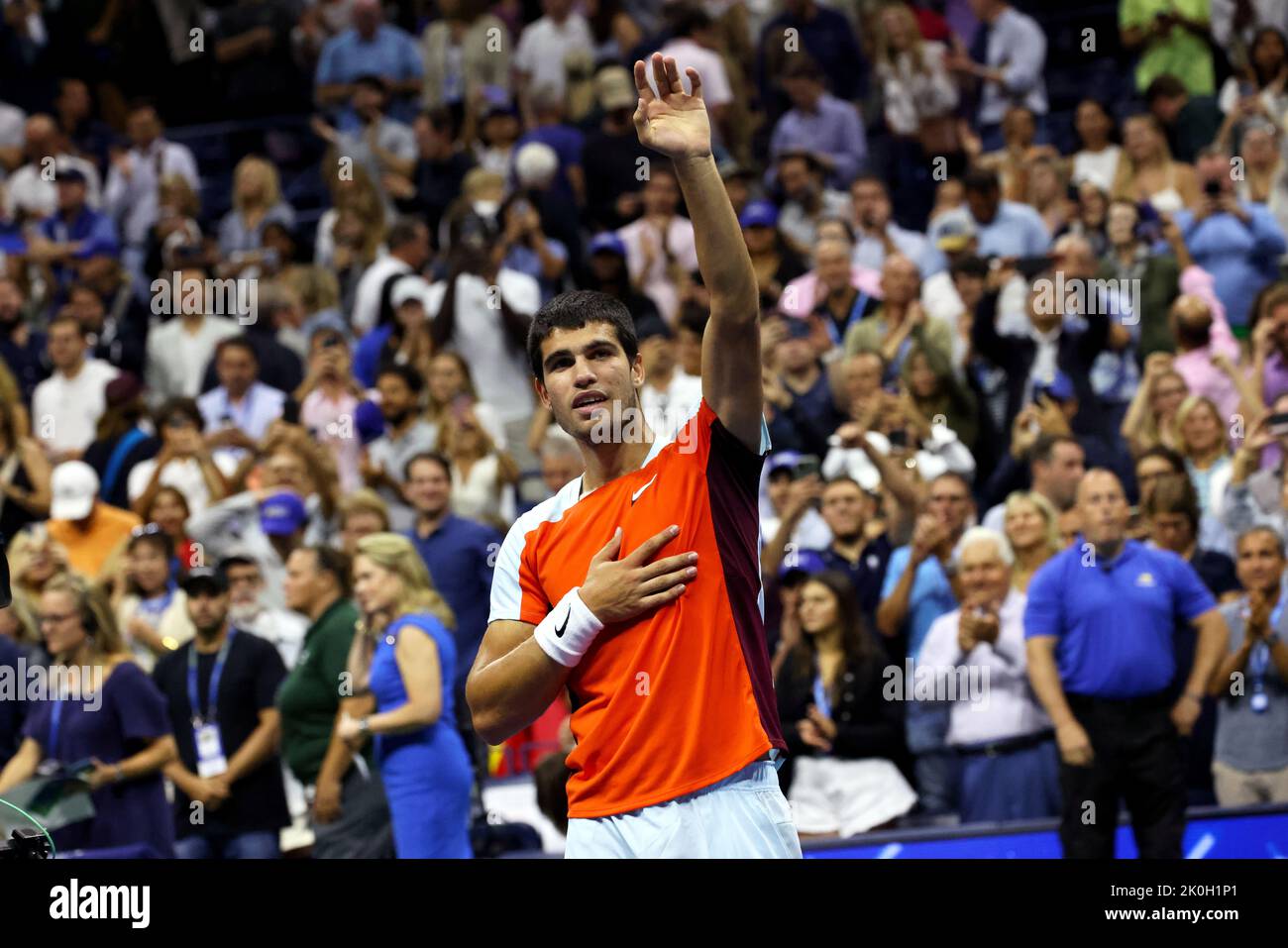 NEW YORK, NY - September 11: Carlos Alcaraz of Spain acknowledges the crowd after defeating Casper Rudd of Norway in the US Open men's final at USTA Billie Jean King National Tennis Center on September 11, 2022 in New York City. ( Credit: Adam Stoltman/Alamy Live News Stock Photo