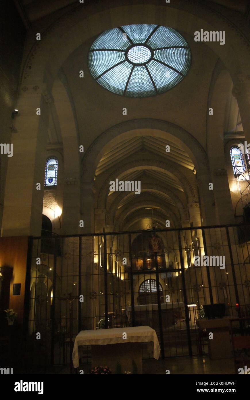 EGLISE SAINT ANTOINE DES QUINZE VINGT PARIS Stock Photo Alamy