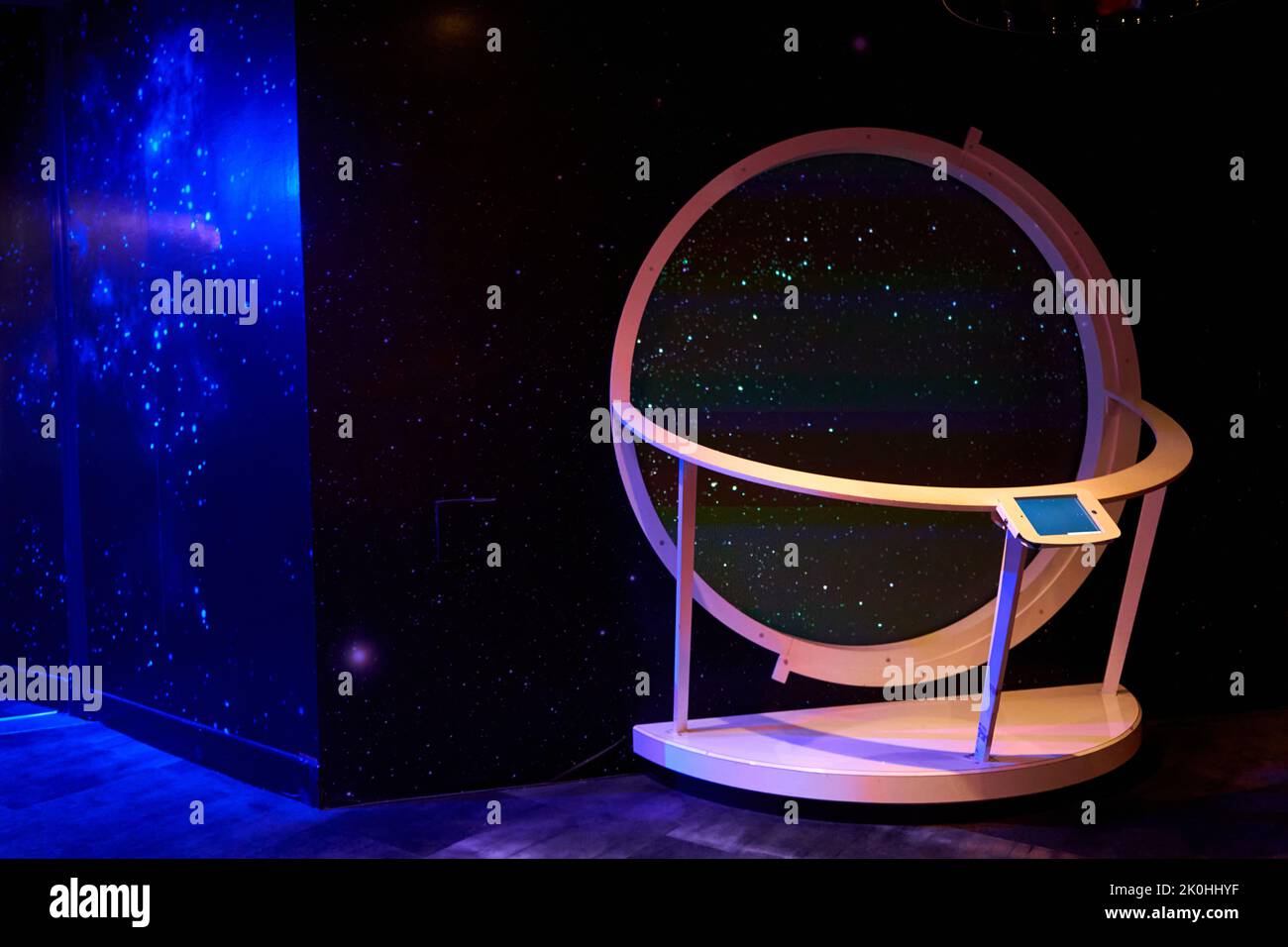 Huge round lcd interactive screen for research solar system in ...