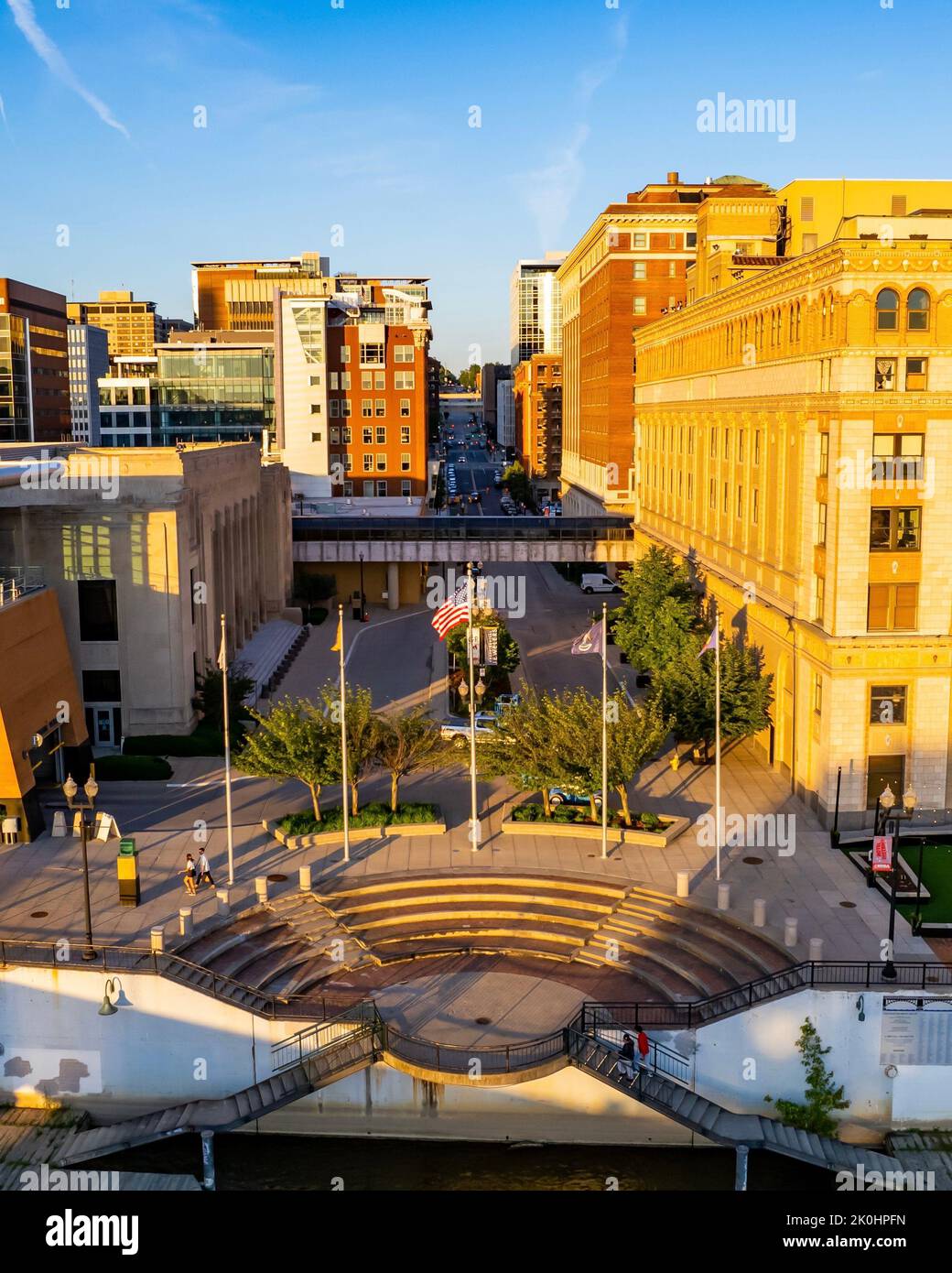 top grand rapids mich. education - Ilustrasi 3