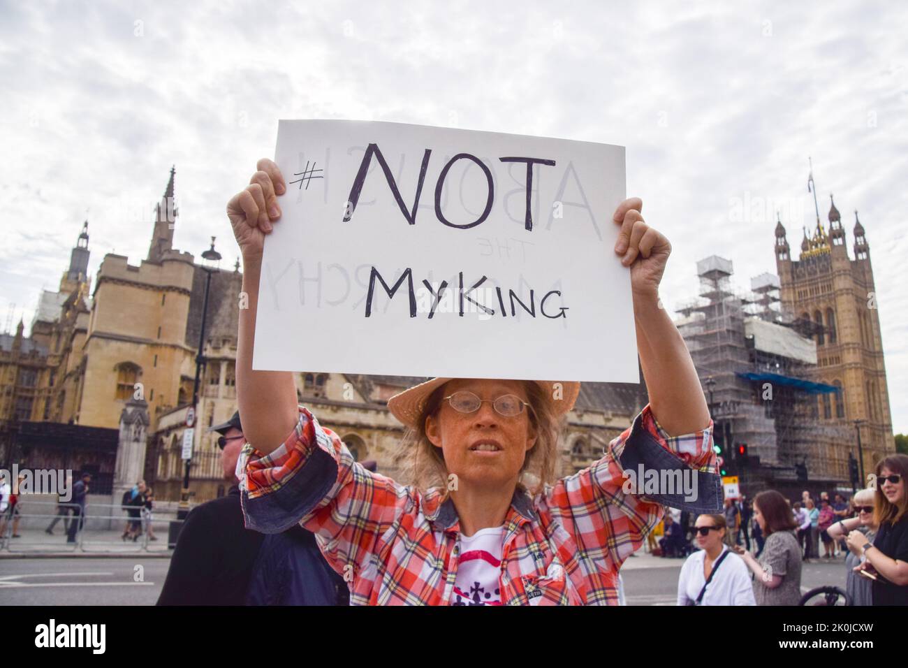 London, UK. 12th Sep, 2022. An anti-monarchy protester outside Parliament ahead of King Charles' arrival. King Charles III visited Parliament today to receive the Motion of Condolence. Credit: Vuk Valcic/Alamy Live News Stock Photo